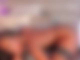 Live cam show with Dakota Wangi - Strip on sexylivex.com