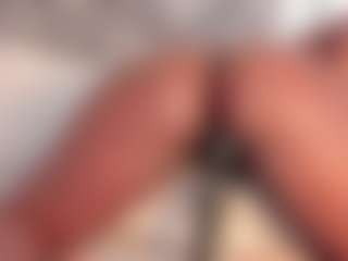 Live cam show with Dakota Wangi - Dildo Or Vibrator on TottyGirls