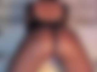Live cam show with Dakota Wangi - BBW on Hubzter Live