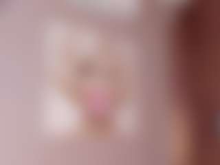 Dakota Wangi's Live Sex Cam Show
