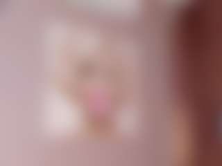 Dakota Wangi's Live Sex Cam Show