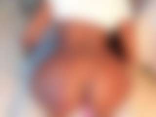 Dakota Wangi's Live Sex Cam Show
