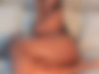 Dakota Wangi's Live Sex Cam Show