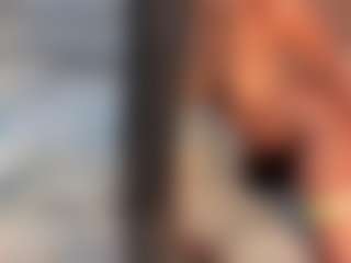 Live cam show with Dakota Wangi - Spy Granny on liverealitysex.com