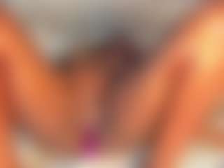 Dakota Wangi's Live Sex Cam Show