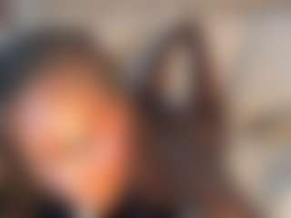 Live-Cam-Show mit Dakota Wangi - Cum auf Camsoda