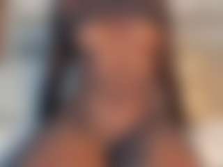 Live cam show with Dakota Wangi - Tease Ebony on CamwithHer
