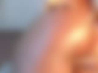Live cam show with Dakota Wangi - Sex Toys on Camsoda
