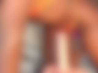 Dakota Wangi's Live Sex Cam Show