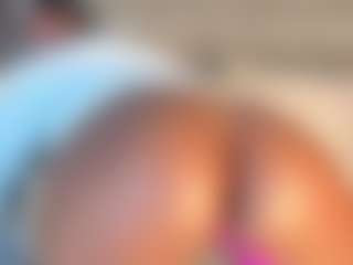 Dakota Wangi's Live Sex Cam Show
