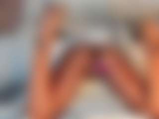 Dakota Wangi's Live Sex Cam Show