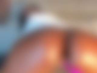 Dakota Wangi's Live Sex Cam Show
