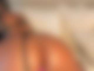Dakota Wangi's Live Sex Cam Show