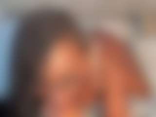 Show de câmera ao vivo com Dakota Wangi - Curvy Small Tits no Camsoda