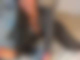 Live cam show with Dakota Wangi - Foot Fetish on Gym Cam Girls