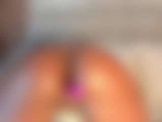 Dakota Wangi's Live Sex Cam Show