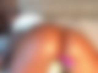 Dakota Wangi's Live Sex Cam Show