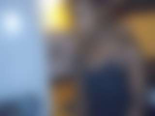 Live cam show with DemonPuss - Average on Camming Site