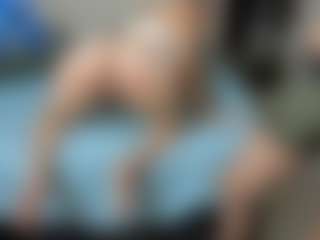 Live cam show with WildLovers - Red Hair on SpunkLive