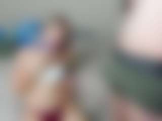 Live cam show with WildLovers - Strip on Camsoda