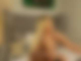MeganXDesire's Live Sex Cam Show