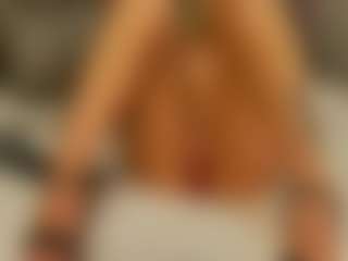 MeganXDesire's Live Sex Cam Show