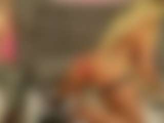 Live cam show with MeganXDesire - Granny BBW on Dolls Live