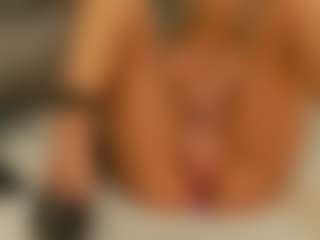 MeganXDesire's Live Sex Cam Show