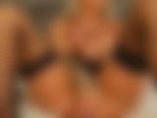 MeganXDesire's Live Sex Cam Show