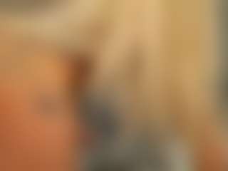 Live cam show with MeganXDesire - Middle Aged on Camsoda