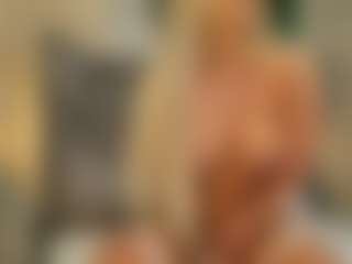 MeganXDesire's Live Sex Cam Show