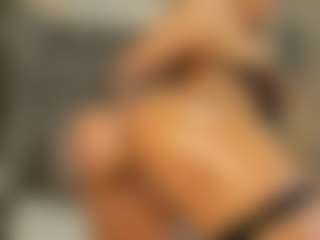 Live cam show with MeganXDesire - Middle Aged on Camsoda.co