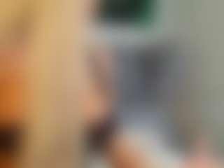 Live cam show with MeganXDesire - Granny Squirt on sexylive.show