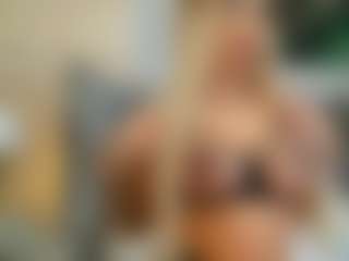 MeganXDesire's Live Sex Cam Show