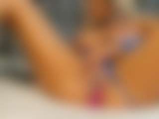 Live cam show with MeganXDesire - Granny BBW on x69.live
