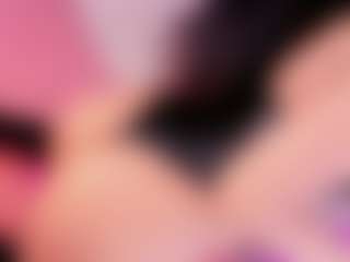 Taii-Leal's Live Sex Cam Show