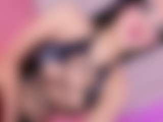 Taii-Leal's Live Sex Cam Show