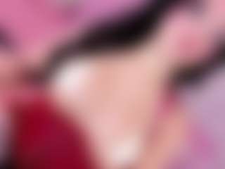Taii-Leal's Live Sex Cam Show