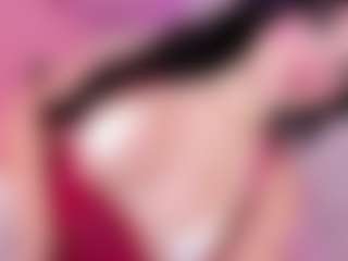 Taii-Leal's Live Sex Cam Show