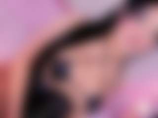 Taii-Leal's Live Sex Cam Show