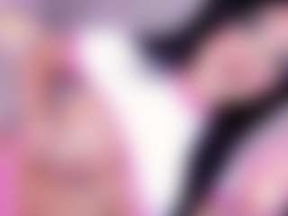 Taii-Leal's Live Sex Cam Show