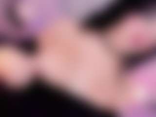 Taii-Leal's Live Sex Cam Show