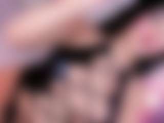 Taii-Leal's Live Sex Cam Show