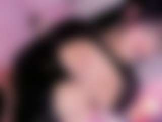Taii-Leal's Live Sex Cam Show