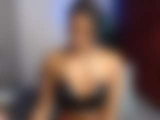 Live cam show with Dreuh - Shaved Pussy on Mixed Magazine Live