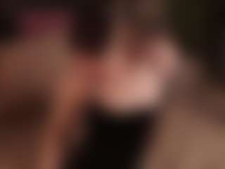 Live cam show with KanishaSkrocki - Gray Eyes on Fapmatic.com