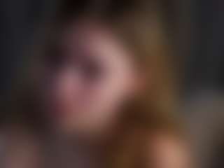 Live cam show with KanishaSkrocki - Red Hair on CamClone