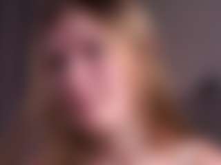 Live cam show with KanishaSkrocki - Upskirt on Cam Slut