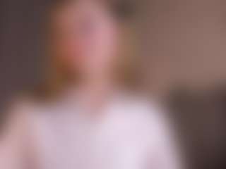 Live cam show with KanishaSkrocki - Green Eyes on sexylive.show
