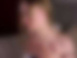 Live cam show with KanishaSkrocki - Upskirt on EXY